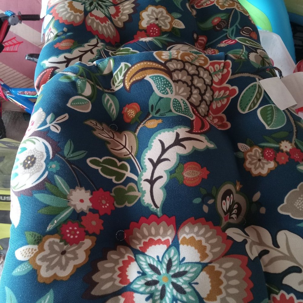 Set of 2 NEW Pillow Perfect Outdoor/Indoor Telfair Peacock Chair Cushions